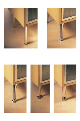 Klicken zum vergrößern! Das neue Möbelfußprogramm von Häfele im trendigen Alu-Design bietet vielfältige Möglichkeiten, Möbeln Beine zu machen.